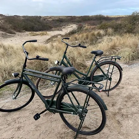 Beach לינה וארוחת בוקר