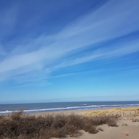 Beach Bed & Breakfast